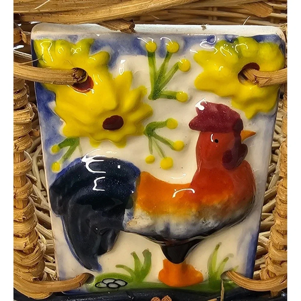 VTG Wicker Rooster Basket Sunflower Ceramic Tile Farmhouse Decor Round 10in